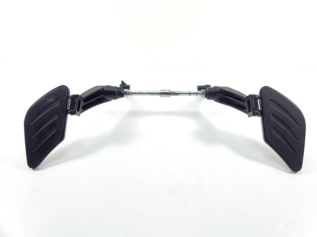 2011 Victory Cross Country Rear Passenger Footpeg Set - Read 5136384 5136382 {{ shop.shopifyCountryName }} - Mototech271