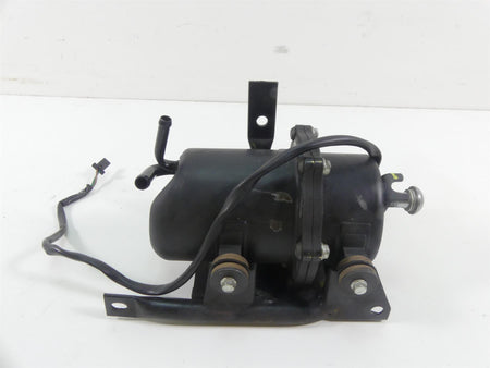 2007 Honda VTX1800 T1 Fuel Gas Petrol Pump - Tested 16700-MCV-R12 16700-MCV-R13 {{ shop.shopifyCountryName }} - Mototech271
