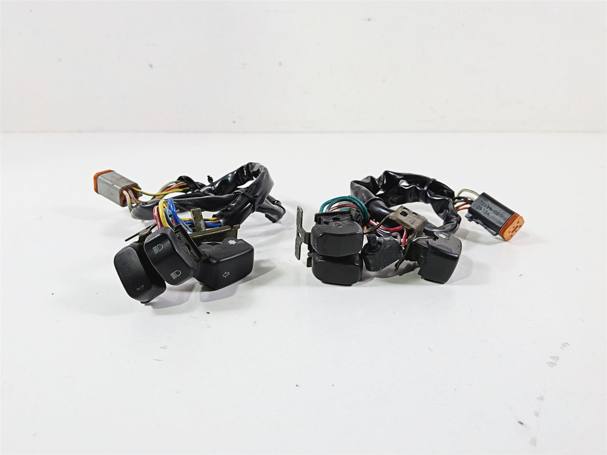 2003 Harley Sportster XL1200 Left Right Hand Control Switch Set 71682-06A {{ shop.shopifyCountryName }} - Mototech271
