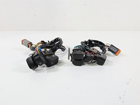 2003 Harley Sportster XL1200 Left Right Hand Control Switch Set 71682-06A {{ shop.shopifyCountryName }} - Mototech271