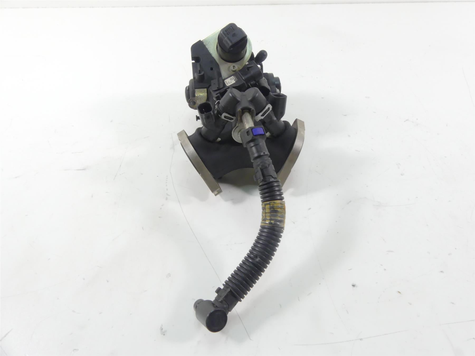 2007 Harley Touring FLHTCU SE CVO Electra Glide Throttle Body Bodies 27708-06B {{ shop.shopifyCountryName }} - Mototech271