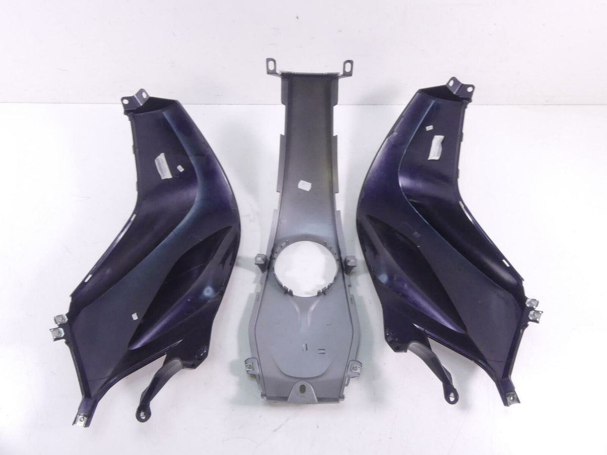 2017 BMW R1200RT RTW K52 Left Right Center Tank Cover Fairings 46638533564 {{ shop.shopifyCountryName }} - Mototech271