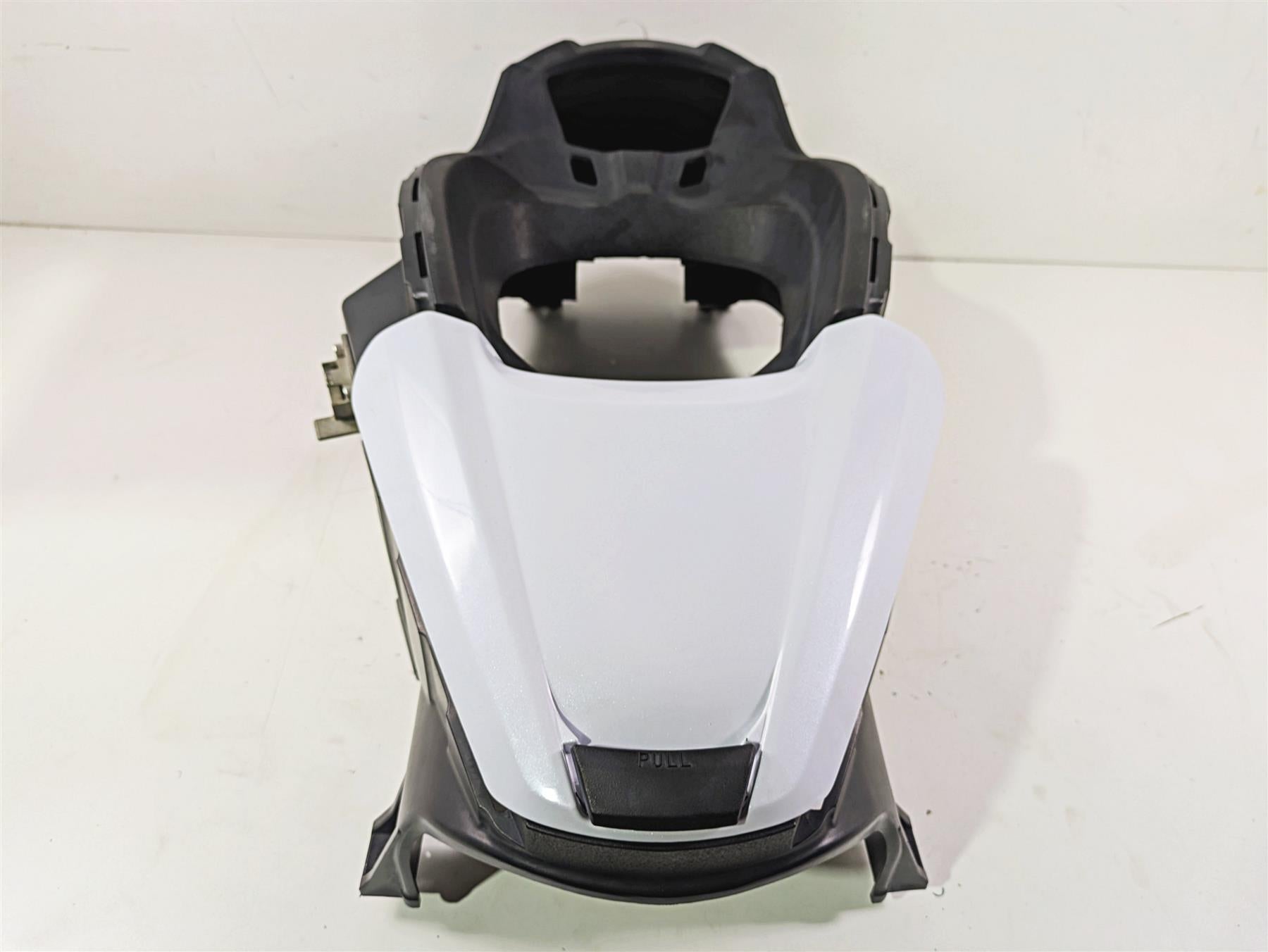 2017 Kawasaki Ultra 310X Center Console Cover Fairing & Storage Lid 14092-0980 {{ shop.shopifyCountryName }} - Mototech271