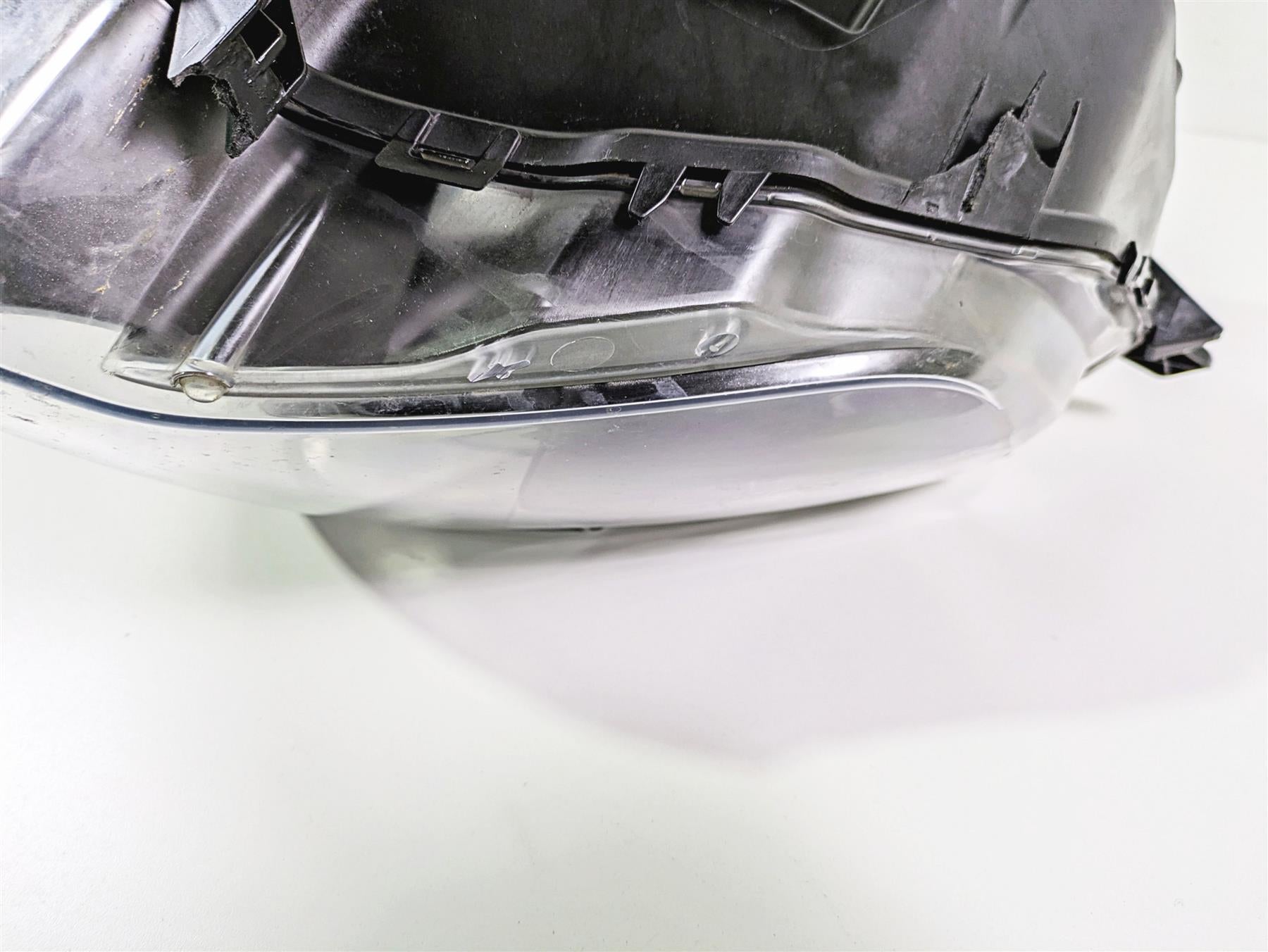 2019 BMW R1250RT K52 Deluxe Headlight Head Light Lamp - Read 63128541628 {{ shop.shopifyCountryName }} - Mototech271