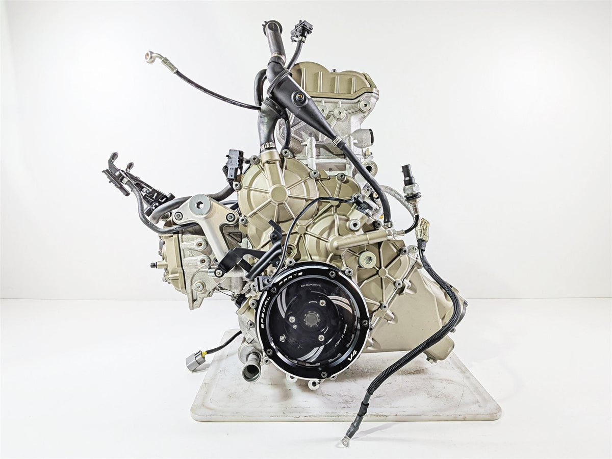 2019 Ducati Panigale V4S V4 S Corse Running Engine Motor 1K - Ducabike Clutch {{ shop.shopifyCountryName }} - Mototech271