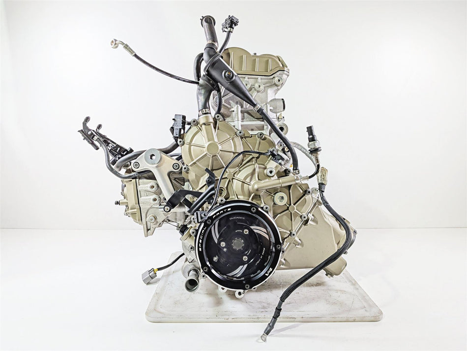 2019 Ducati Panigale V4S V4 S Corse Running Engine Motor 1K - Ducabike Clutch {{ shop.shopifyCountryName }} - Mototech271