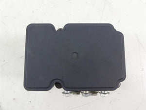 2014 Harley Touring FLHX Street Glide Bosch Abs Brake Pump Module 41100013A