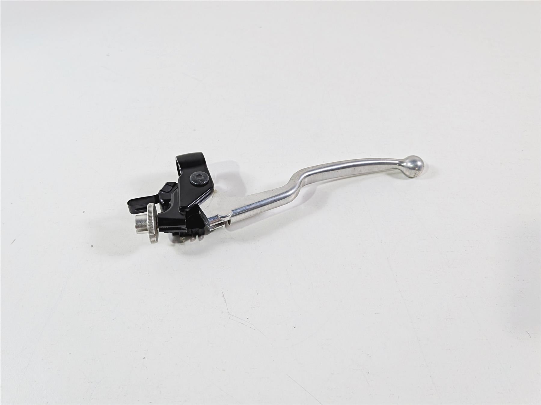 2025 Yamaha YZF R7 Nice Clutch Perch & Straight Lever 2C0-82910-02-00 {{ shop.shopifyCountryName }} - Mototech271
