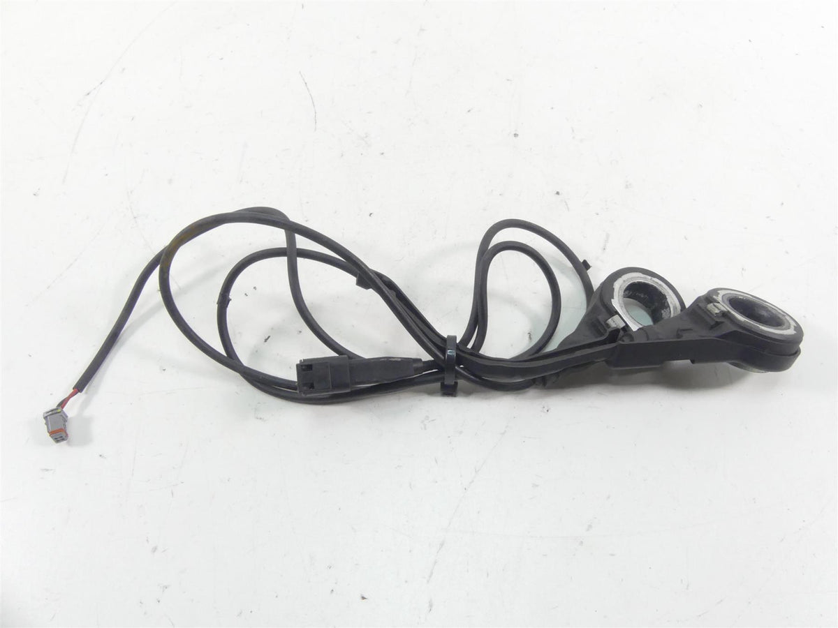 2021 Harley Softail FLSB Sport Glide Abs Wheel Speed Sensor Set 41100076 {{ shop.shopifyCountryName }} - Mototech271