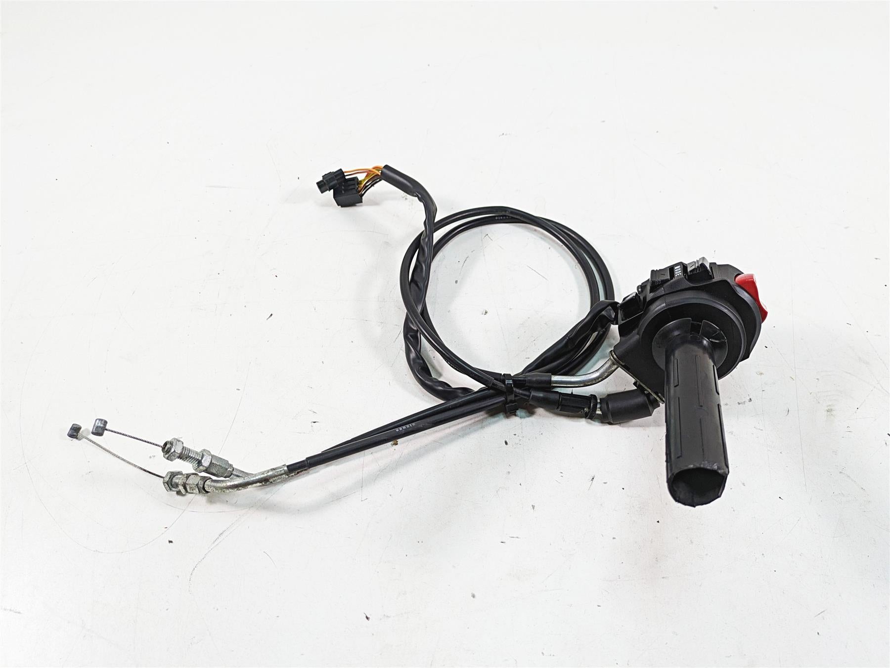 2009 Suzuki GSXR750 K9 Right Hand Throttle Control Switch - Read 37200-21H01 {{ shop.shopifyCountryName }} - Mototech271