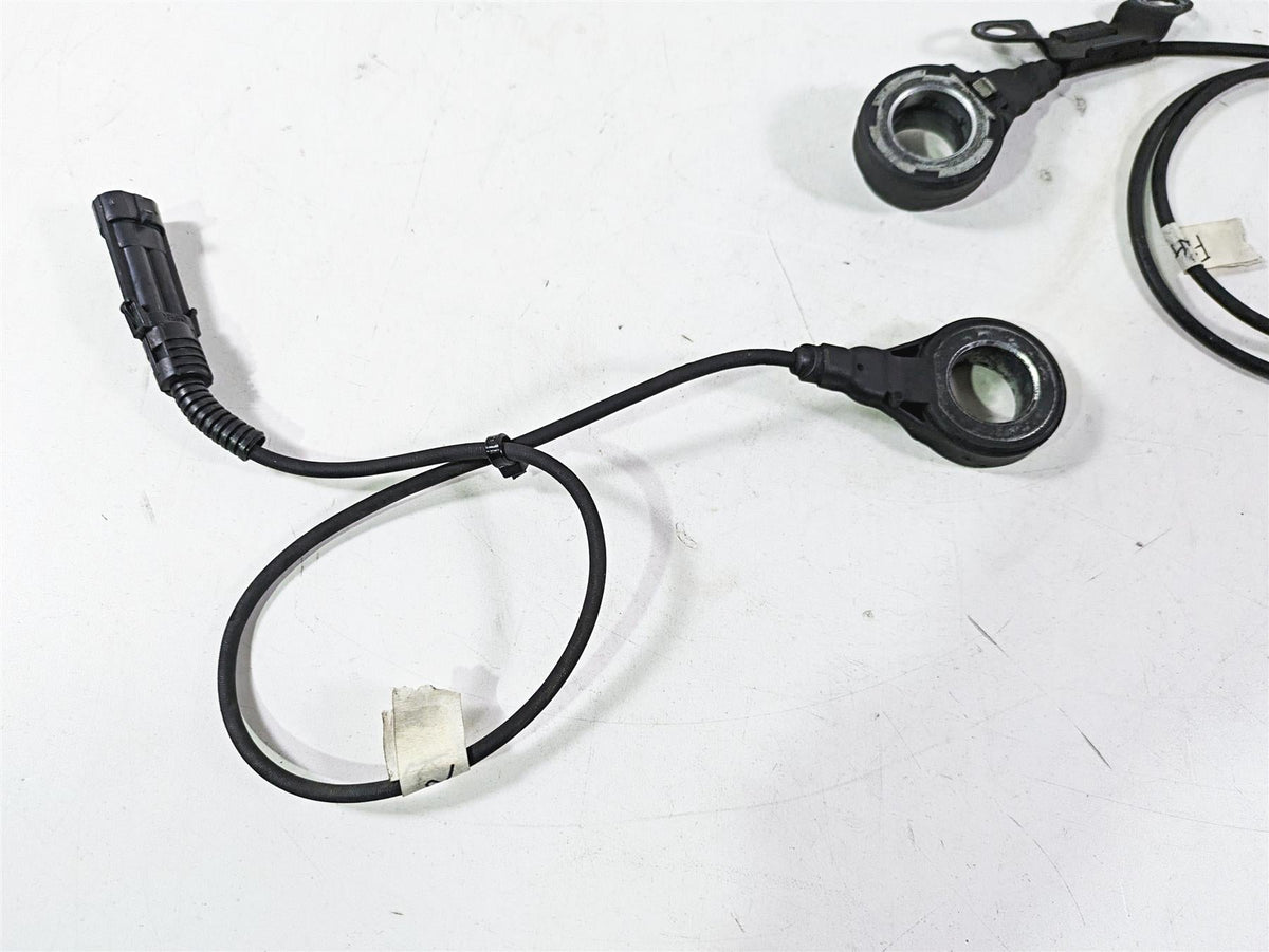 2017 Harley Touring FLTRXS Road Glide Front Rear Abs Wheel Speed Sensor 32700015 {{ shop.shopifyCountryName }} - Mototech271