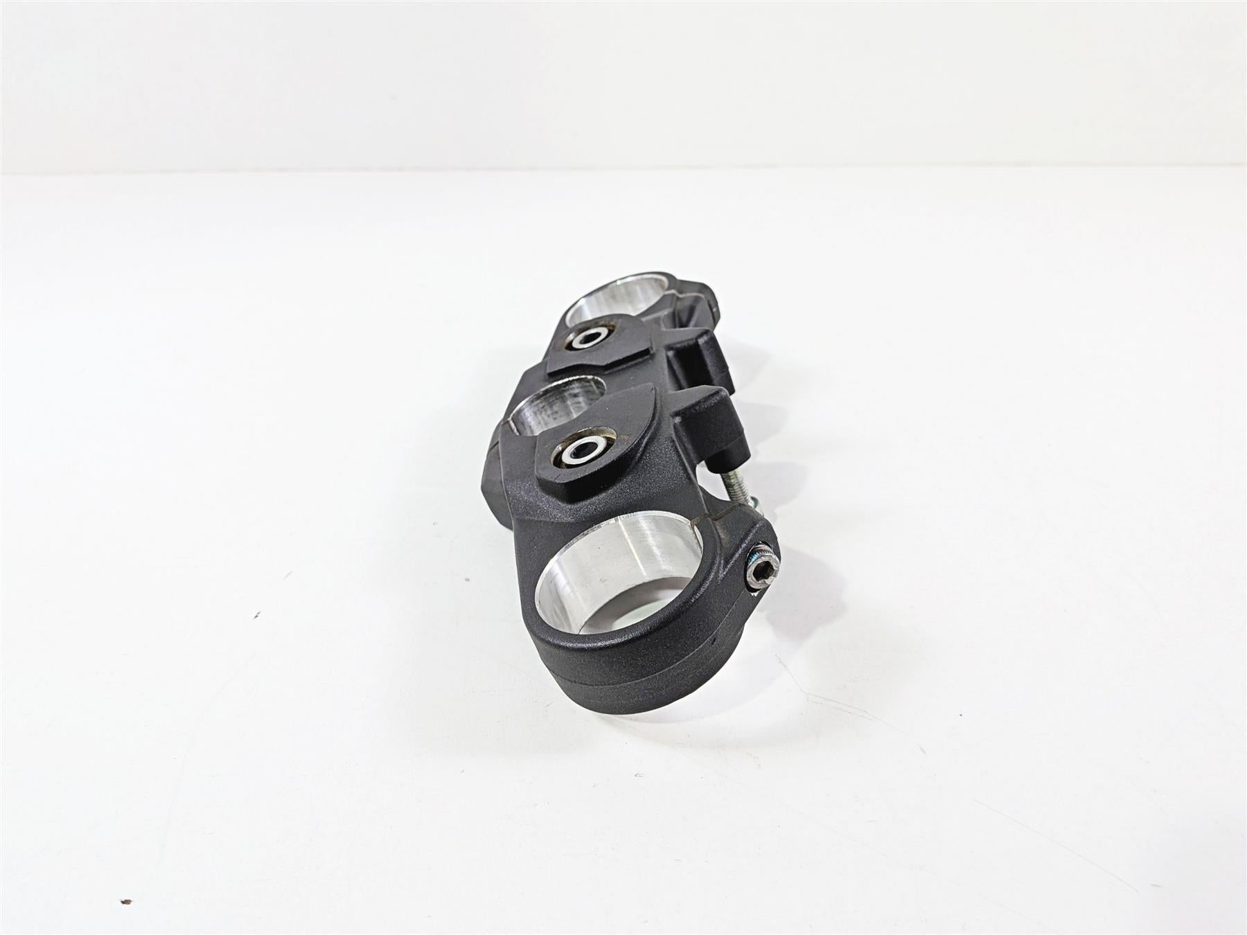 2015 Ducati Scrambler Urban Enduro Upper Triple Tree Steering Clamp 34111151AA-Mototech271