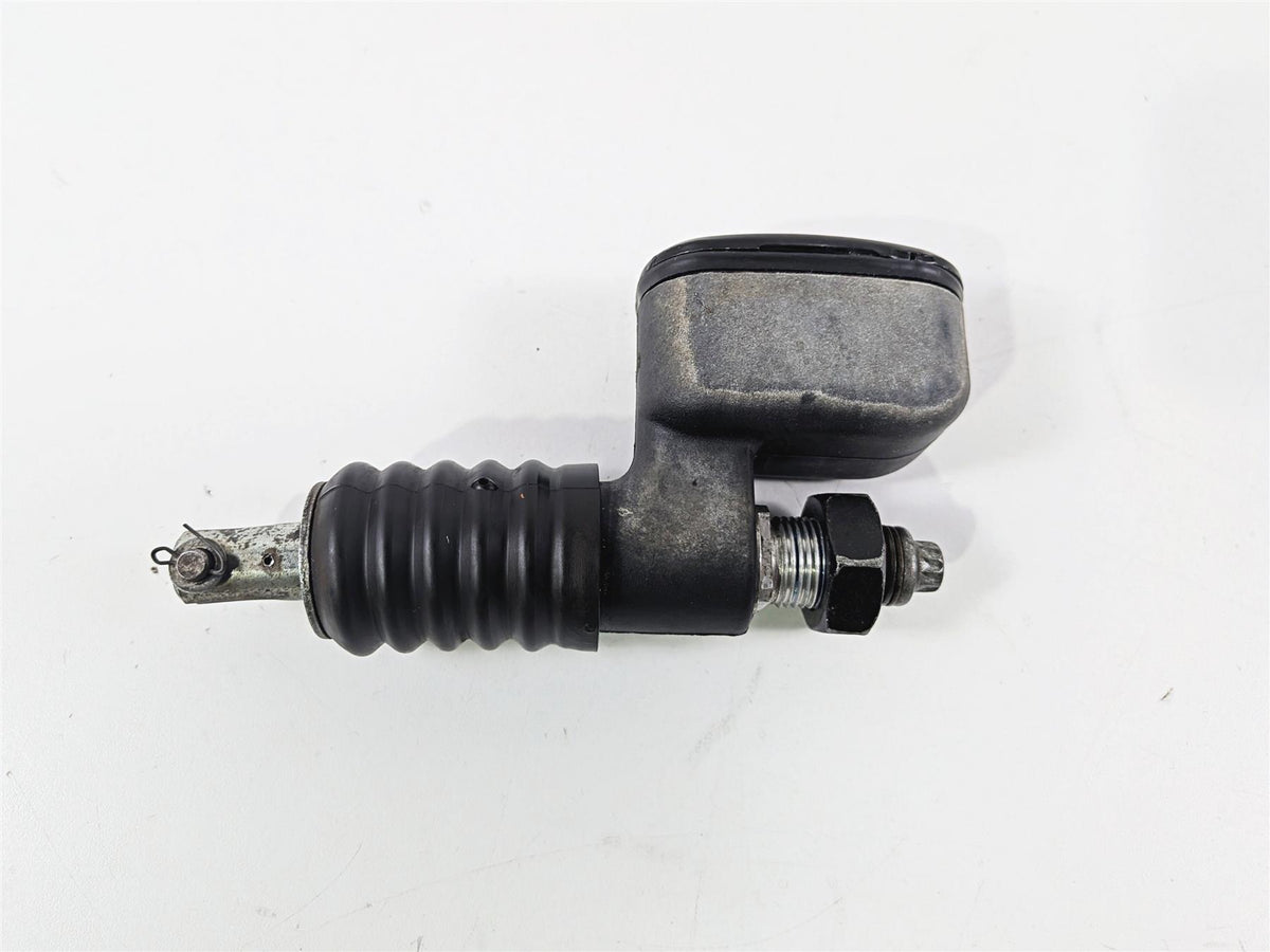 2000 Harley Touring FLHRCI Road King Rear Brake Master Cylinder 41755-99F {{ shop.shopifyCountryName }} - Mototech271
