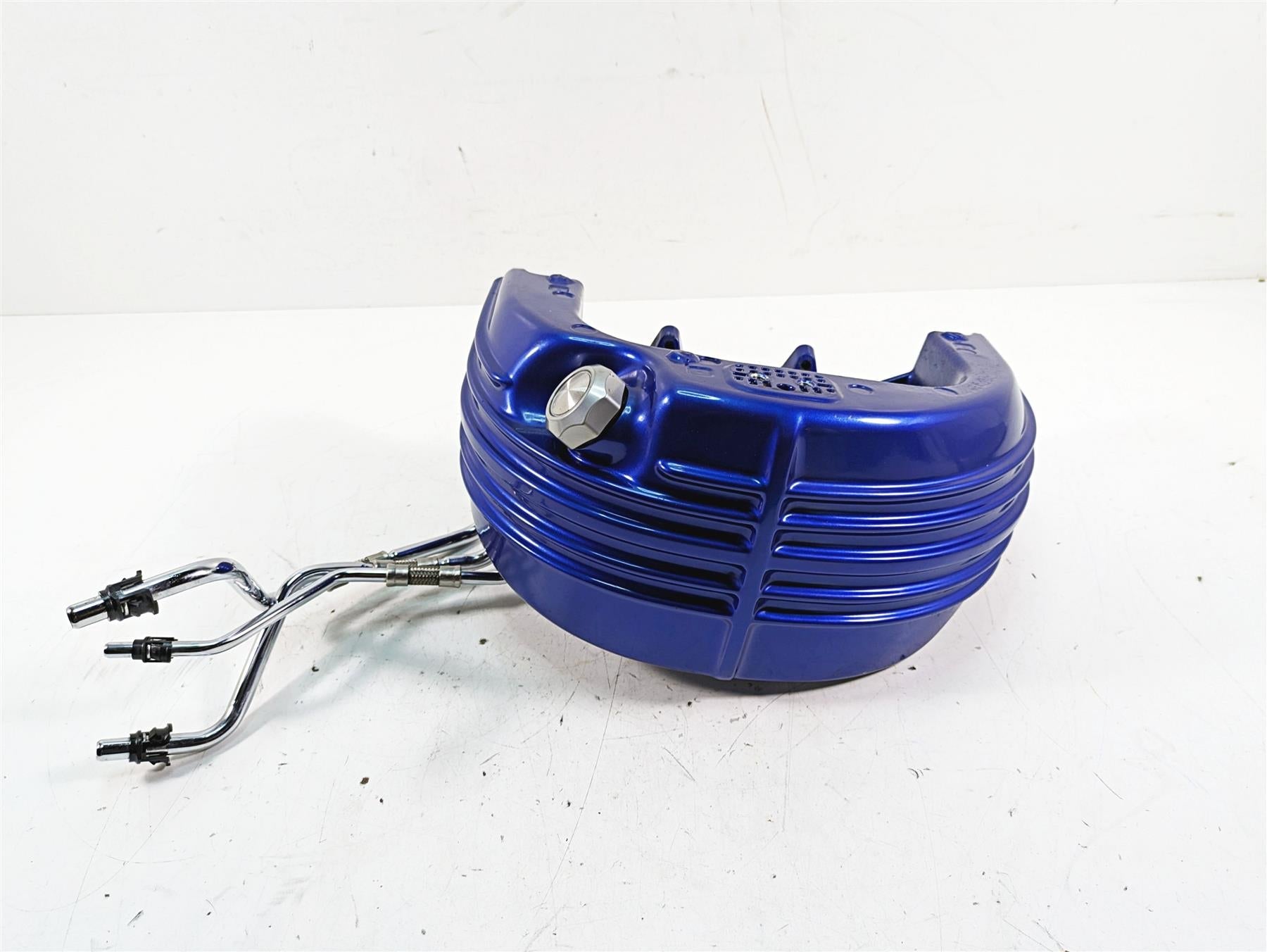 2009 Harley FXCWC Softail Rocker C Oil Tank & Lines Flame Blue Pearl 62557-08 {{ shop.shopifyCountryName }} - Mototech271