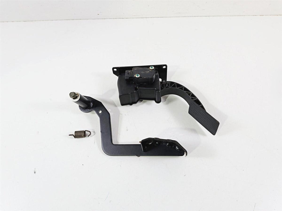 2024 Polaris RZR XP 1000 Sport Brake & Accelerate Pedal Set 1025542 4080361 {{ shop.shopifyCountryName }} - Mototech271
