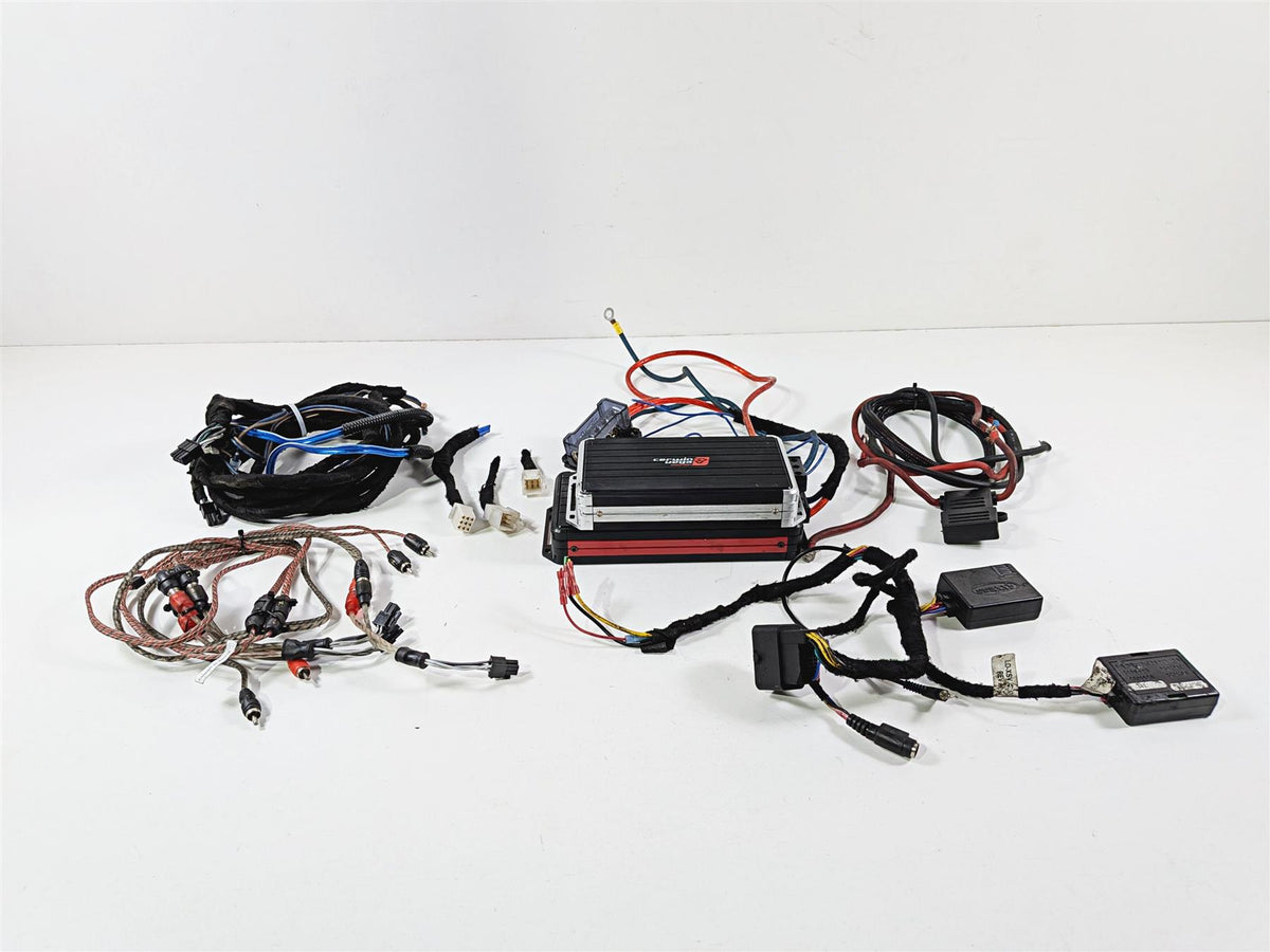2017 Harley Touring FLHXS Street Glide Car Motorcycle Harley Cerwin Vega Amp Amplifier Set VCU85 B52 {{ shop.shopifyCountryName }} - Mototech271