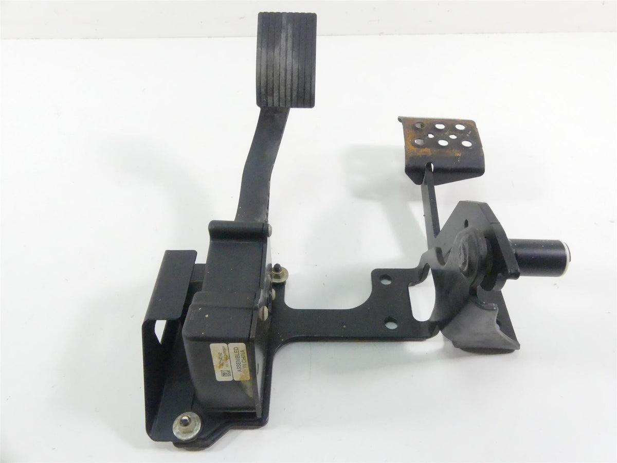 2018 Polaris RZR S 900 Brake & Accelerate Pedal Set 1019105-329 1021765-458 {{ shop.shopifyCountryName }} - Mototech271
