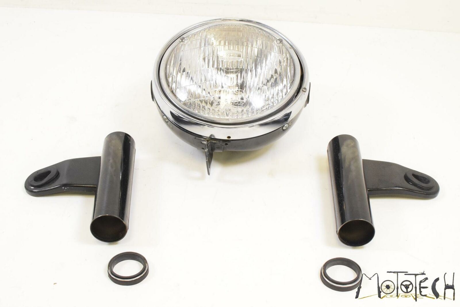 1982 Yamaha XS650 S Headlight Head Light Lamp & Holder Mounts 584-84310-61-00 {{ shop.shopifyCountryName }} - Mototech271