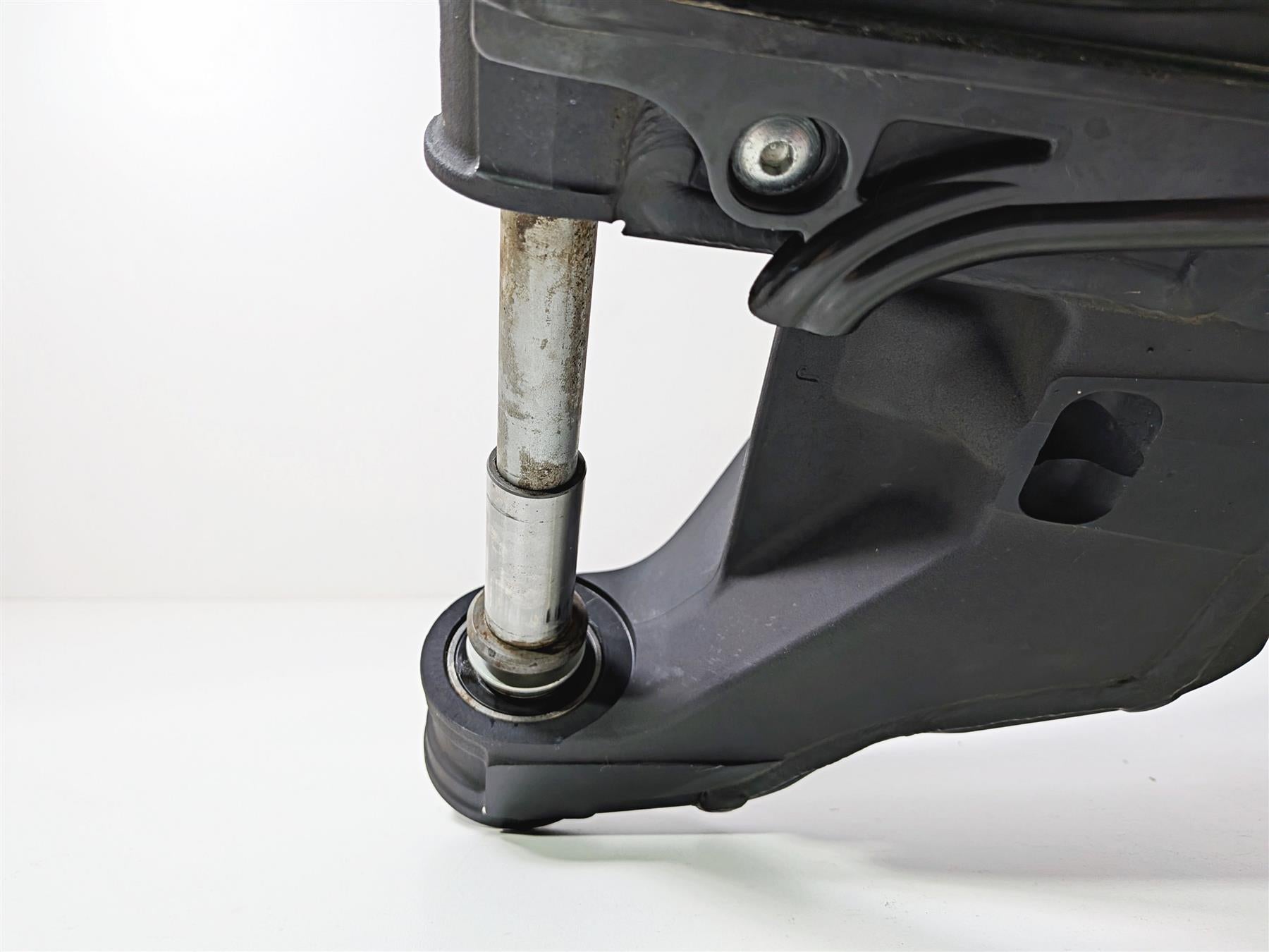 2011 Ducati Streetfighter 1098 S Rear Swingarm & Axle 819P0982AA 37020891C {{ shop.shopifyCountryName }} - Mototech271