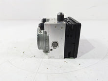 Load image into Gallery viewer, 2019 BMW S1000XR K49 Abs Brake Pump Pressure Unit Module 34519444398 | Mototech271
