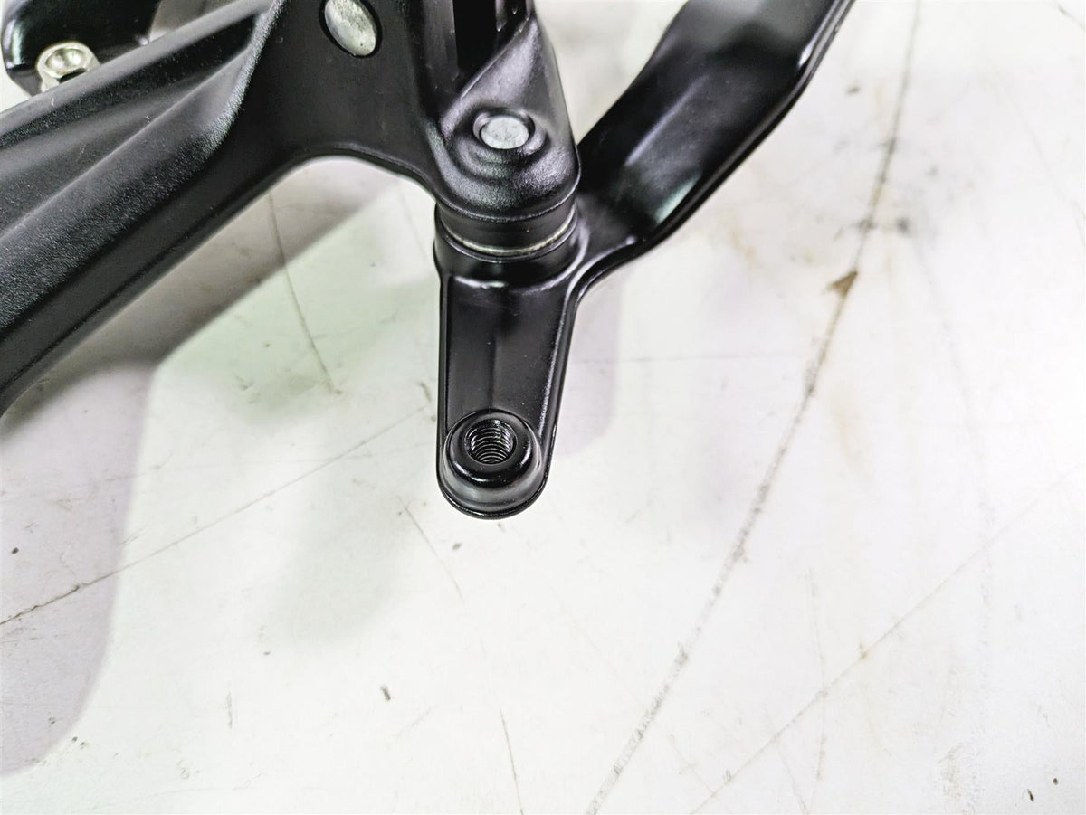 2022 MV Agusta F3 800 Rosso Left Front Footpeg & Shifter Set 80A0B7474 {{ shop.shopifyCountryName }} - Mototech271