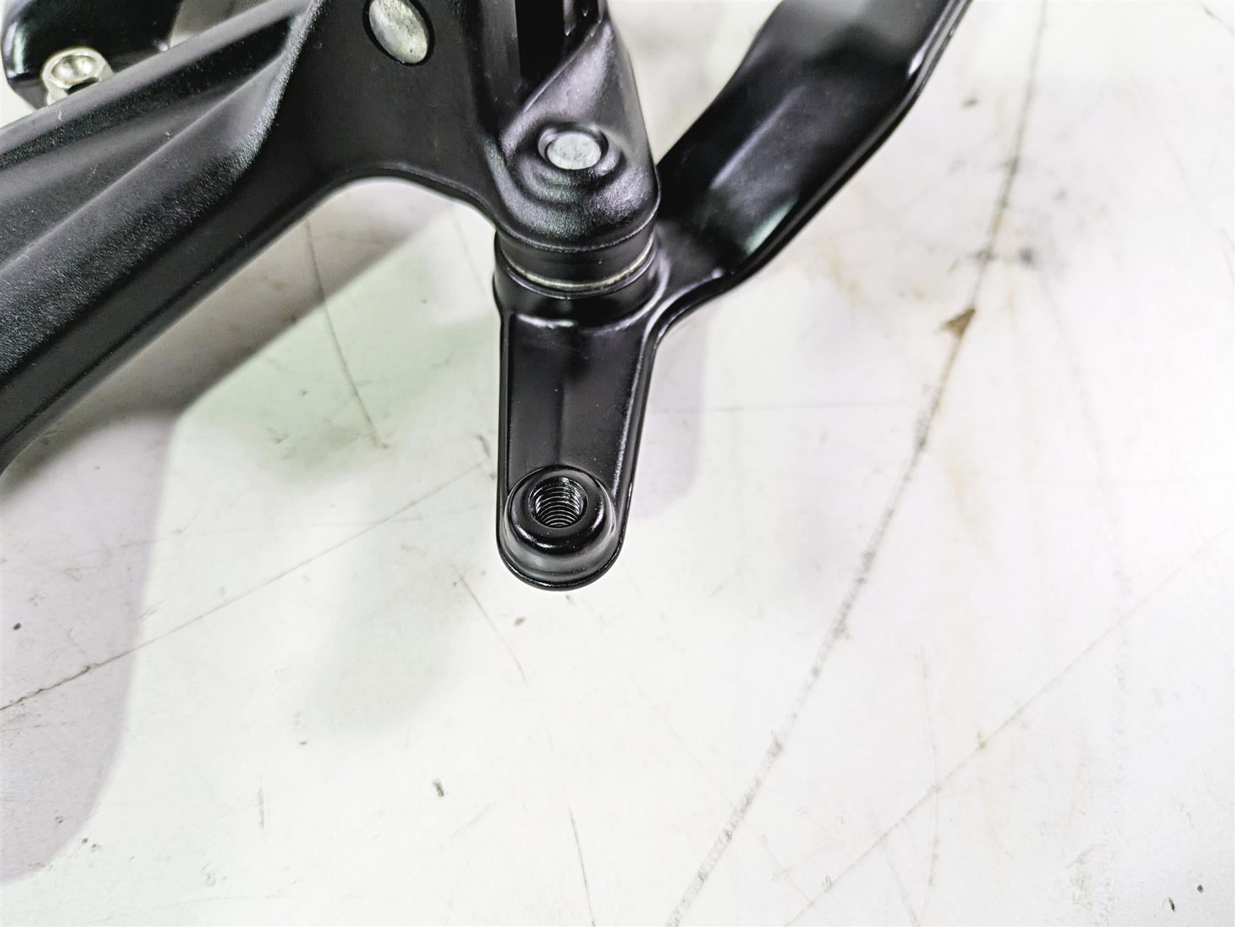 2022 MV Agusta F3 800 Rosso Left Front Footpeg & Shifter Set 80A0B7474 {{ shop.shopifyCountryName }} - Mototech271