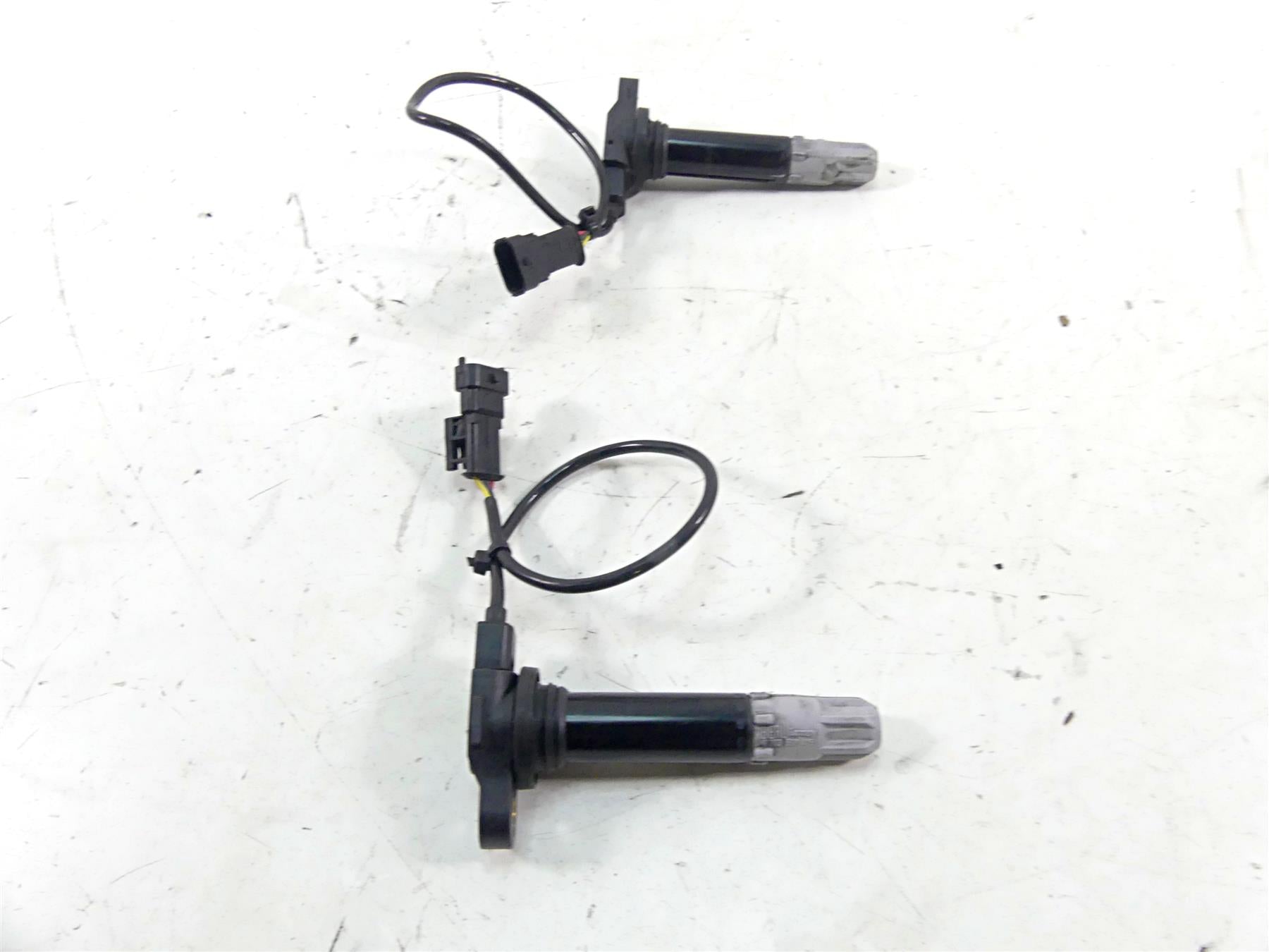 2013 Ducati Diavel Red Beru Ignition Coil Wires Set - Tested Video 38010145B {{ shop.shopifyCountryName }} - Mototech271