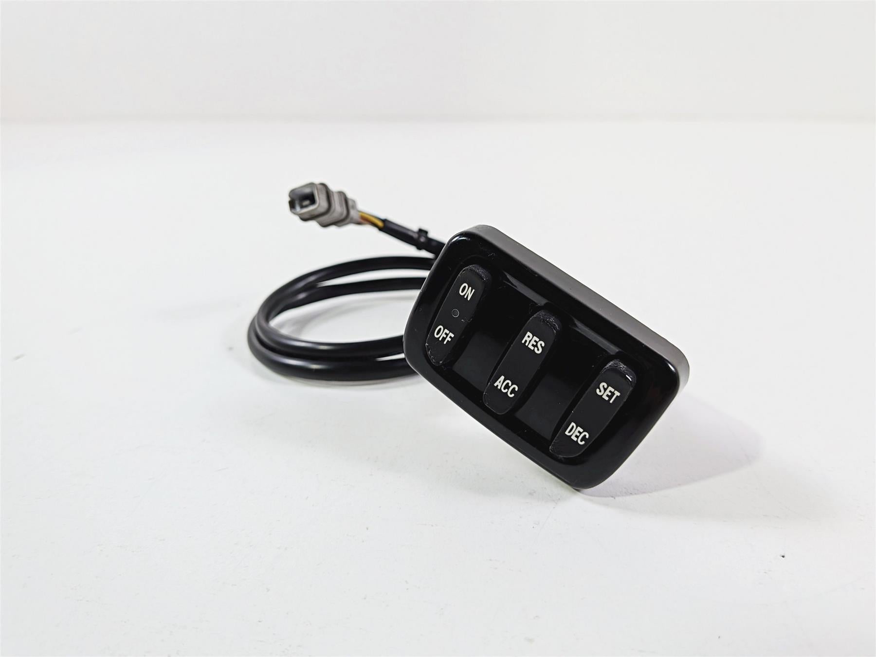 2013 Victory Vision Tour Black Cruise Hand Control Switch Set 4013049 {{ shop.shopifyCountryName }} - Mototech271