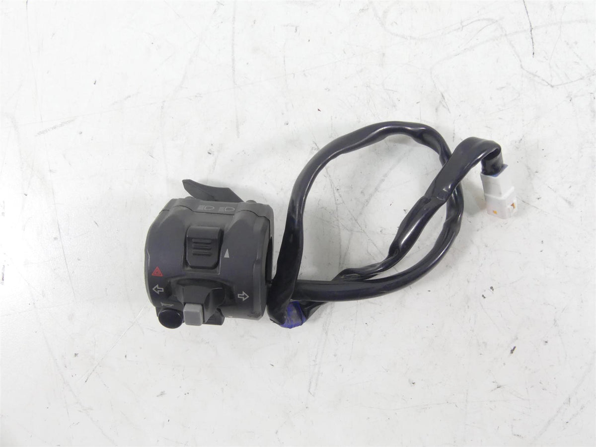2018 Ducati Hypermotard 939 SP Left Hand Blinker Control Switch -Read 65110142A {{ shop.shopifyCountryName }} - Mototech271