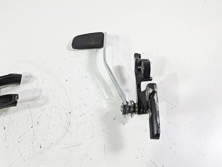 2021 Harley Softail FLSL Slim Right Floorboard & Brake Pedal 50500737 50600202 {{ shop.shopifyCountryName }} - Mototech271