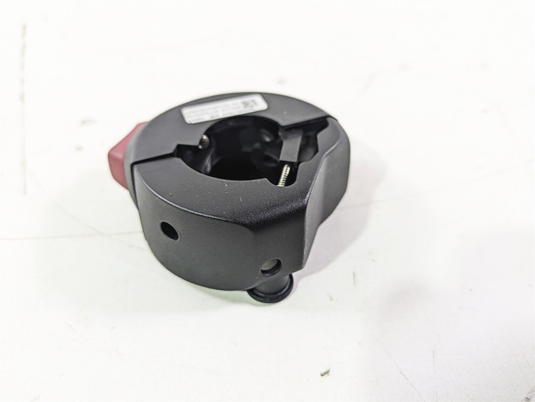 2015 BMW R nineT K21 Right Control Switch NO- Grip Heater 61318546166 {{ shop.shopifyCountryName }} - Mototech271