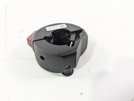 2015 BMW R nineT K21 Right Control Switch NO- Grip Heater 61318546166 {{ shop.shopifyCountryName }} - Mototech271