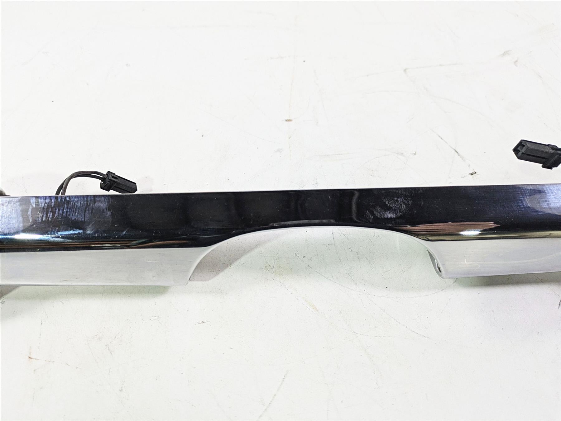 1996 Harley Touring FLHTCUI Electra Glide Rear Turn Signal Blinker Bar 68510-74B {{ shop.shopifyCountryName }} - Mototech271