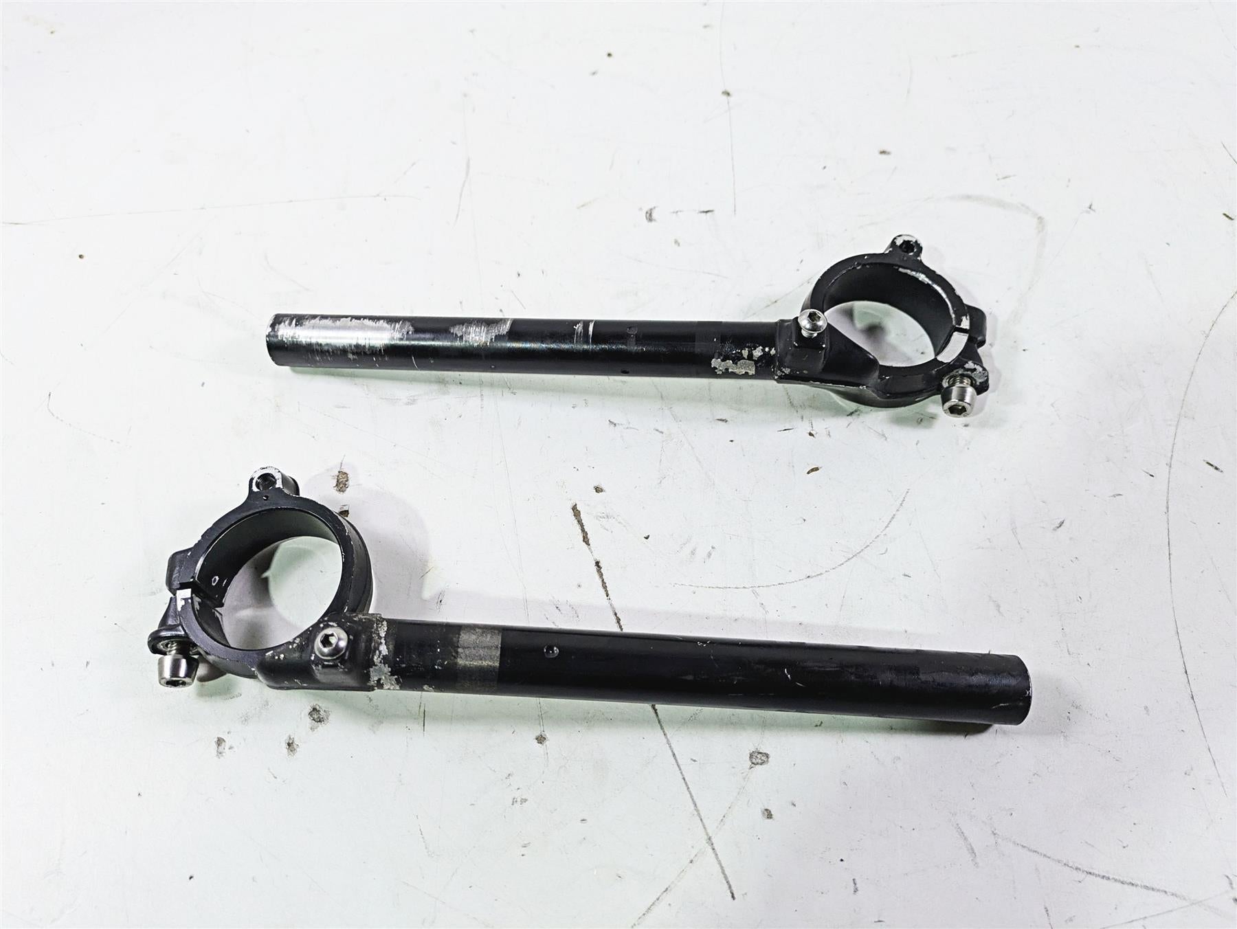 2008 Aprilia RSVR 1000 Factory Handlebar Handle Bar Set AP8118650 AP8118647 {{ shop.shopifyCountryName }} - Mototech271