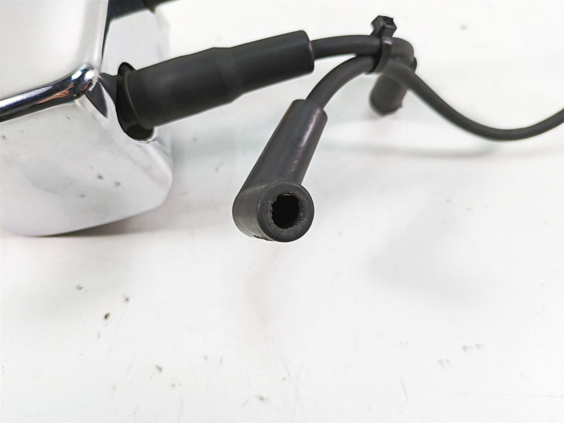 2006 Harley Softail FXSTSI Springer Ignition Coil Wires Plug Set 31743-01 {{ shop.shopifyCountryName }} - Mototech271