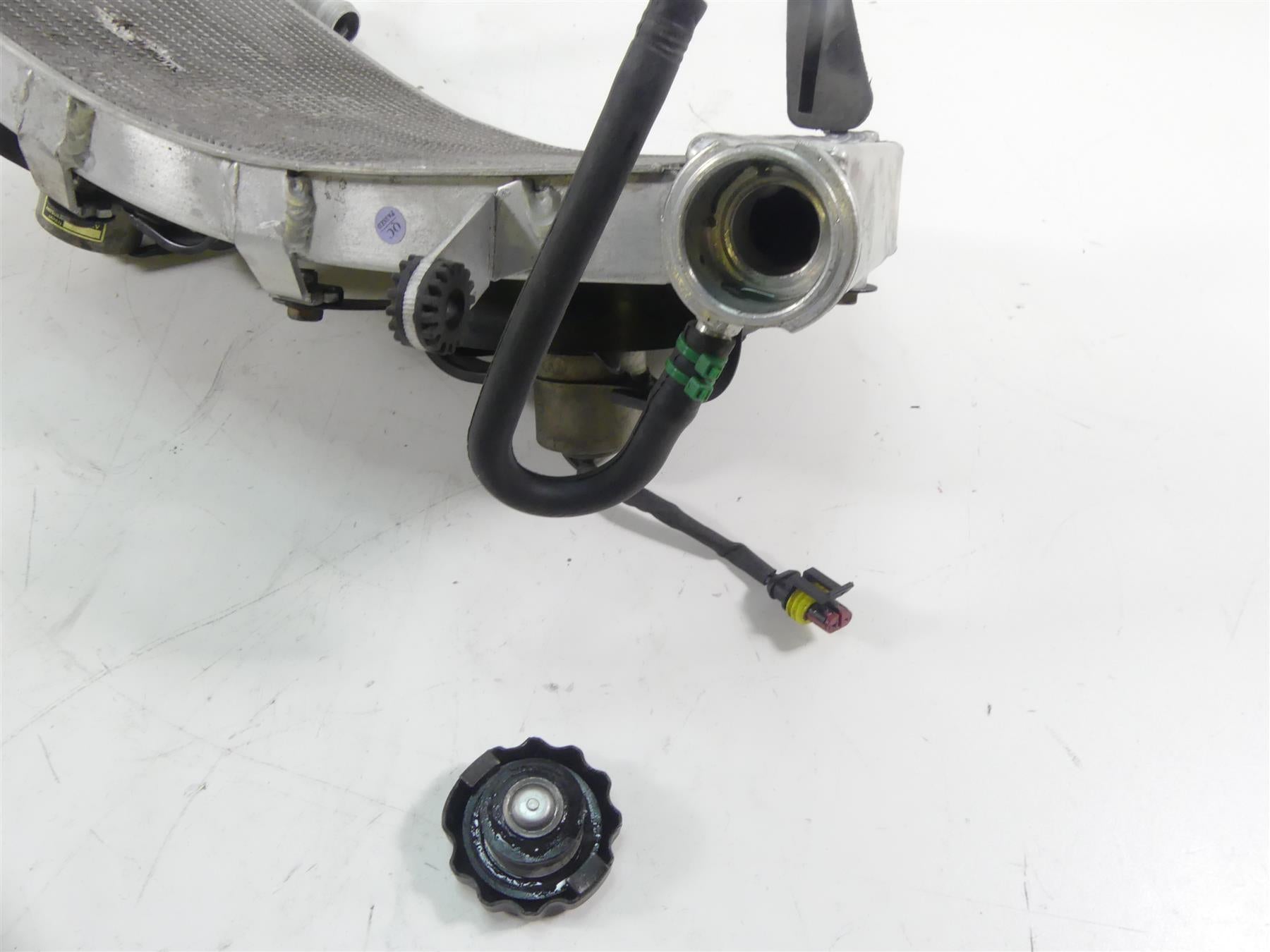 2006 Ducati 999 Biposto Radiator Cooler Fan Hoses Tube Set 54840412A {{ shop.shopifyCountryName }} - Mototech271