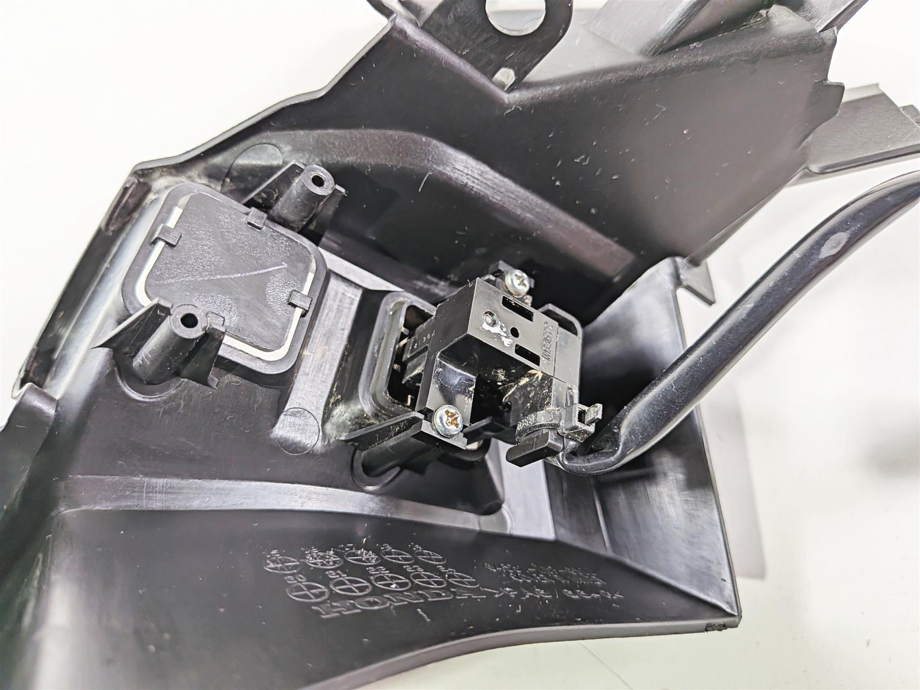 2017 Honda CRF1000 Africa Twin Abs Switch & Cover Fairing 64531-MJP-G500-Mototech271