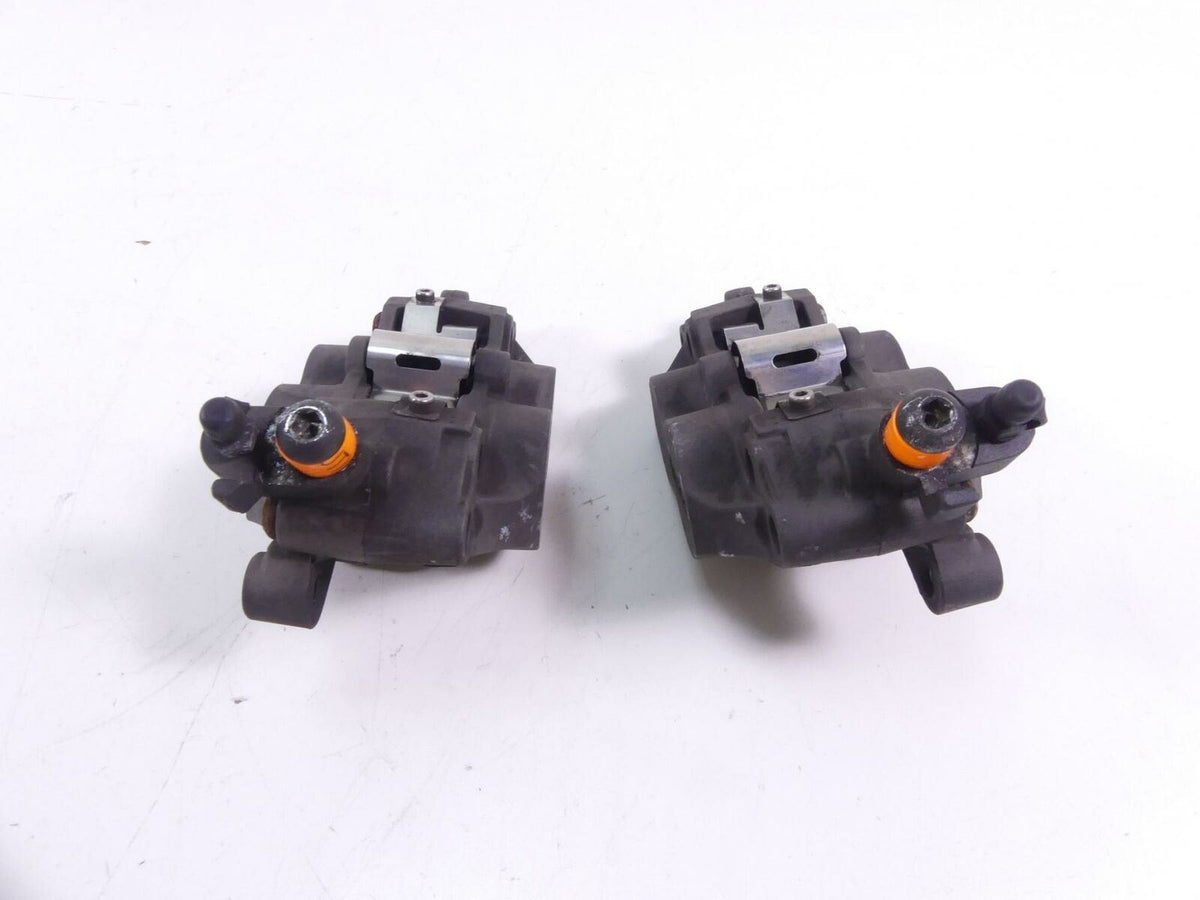 2003 BMW R1200CL K30 Front Brake Caliper Set 34117722525 34117722526 {{ shop.shopifyCountryName }} - Mototech271