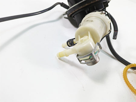2013 Harley Touring FLHX Street Glide Fuel Gas Petrol Pump 62908-08 75069-08C {{ shop.shopifyCountryName }} - Mototech271