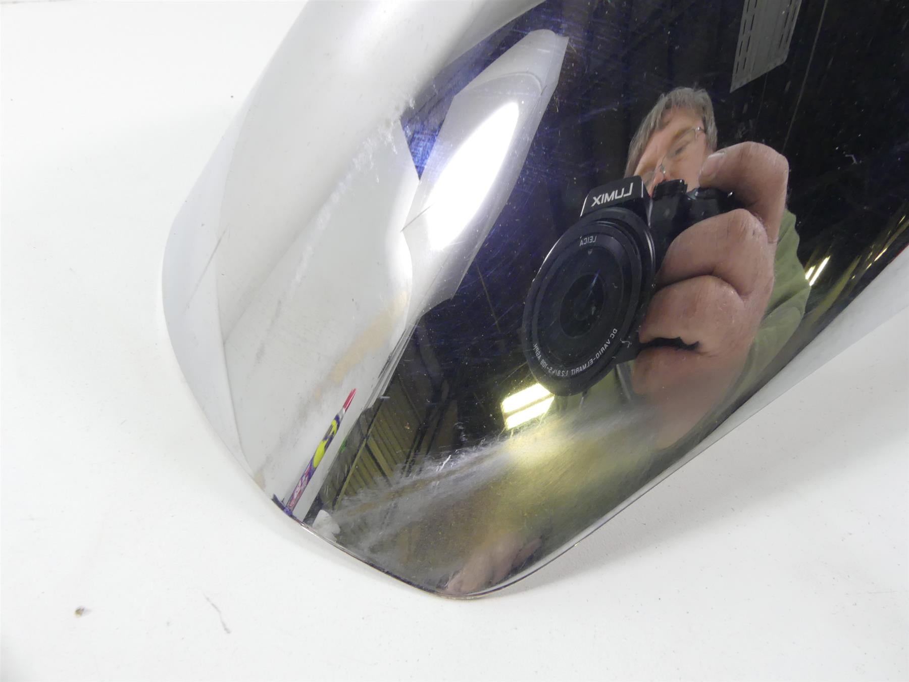 2007 Suzuki M109R VZR1800 Boulevard Fuel Tank Dash Cover Cowl 44290-48G00 {{ shop.shopifyCountryName }} - Mototech271