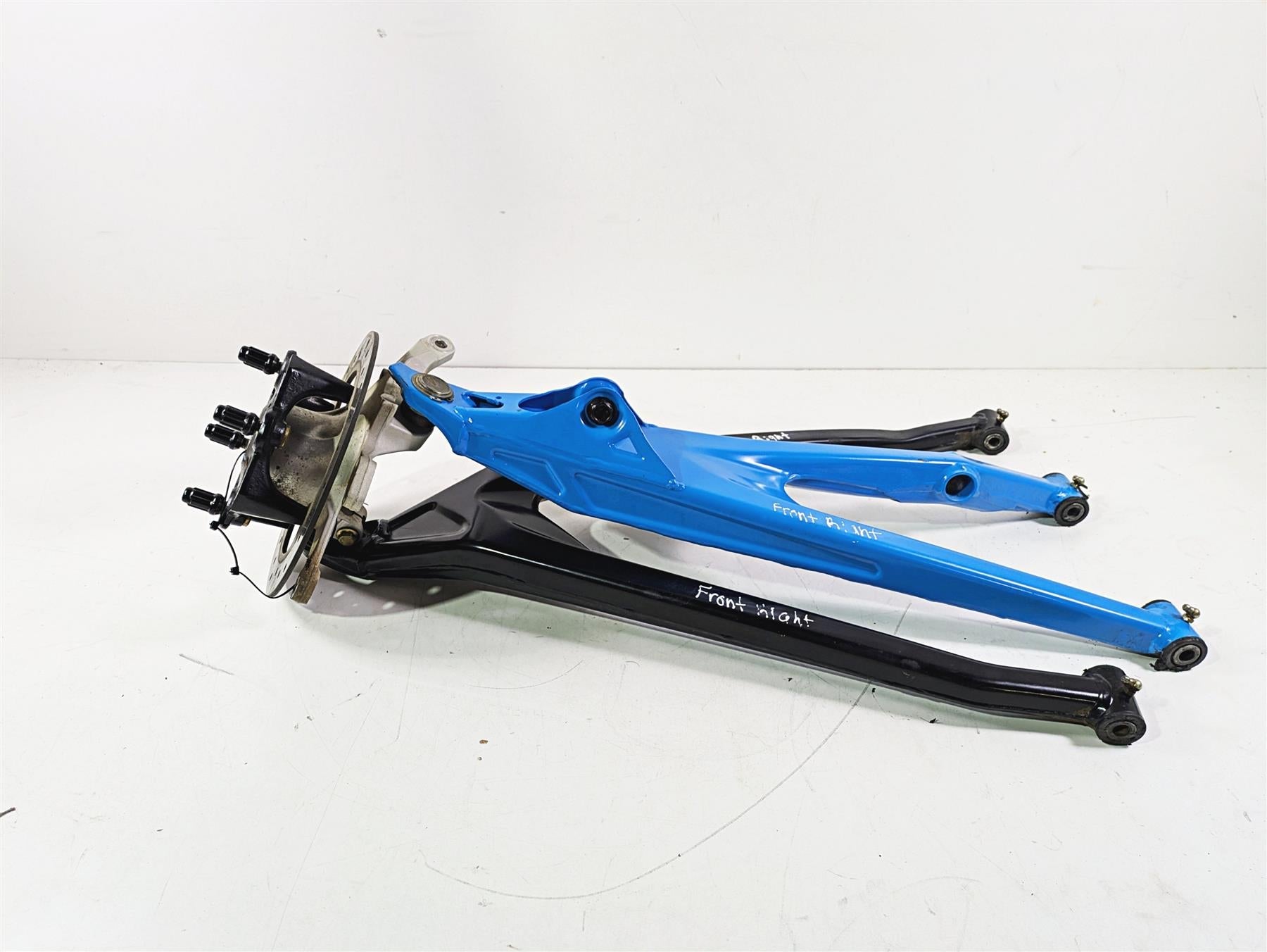 2018 Can Am Maverick X3 XRC Turbo R Front Right Knee Assembly 72" Blue 706203129 {{ shop.shopifyCountryName }} - Mototech271