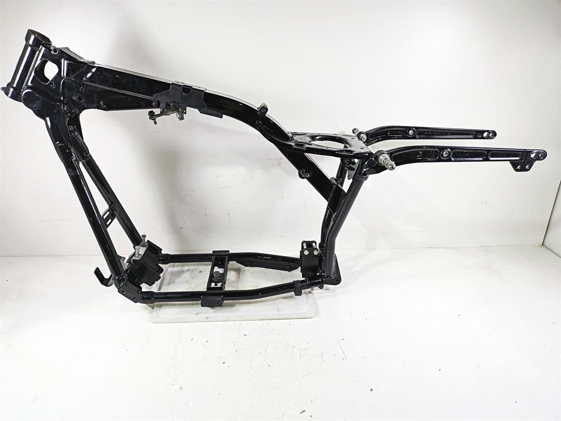 2013 Harley FXDWG Dyna Wide Glide Straight Main Frame Chassis 34Dgr With Clean California Title 47748-10A {{ shop.shopifyCountryName }} - Mototech271