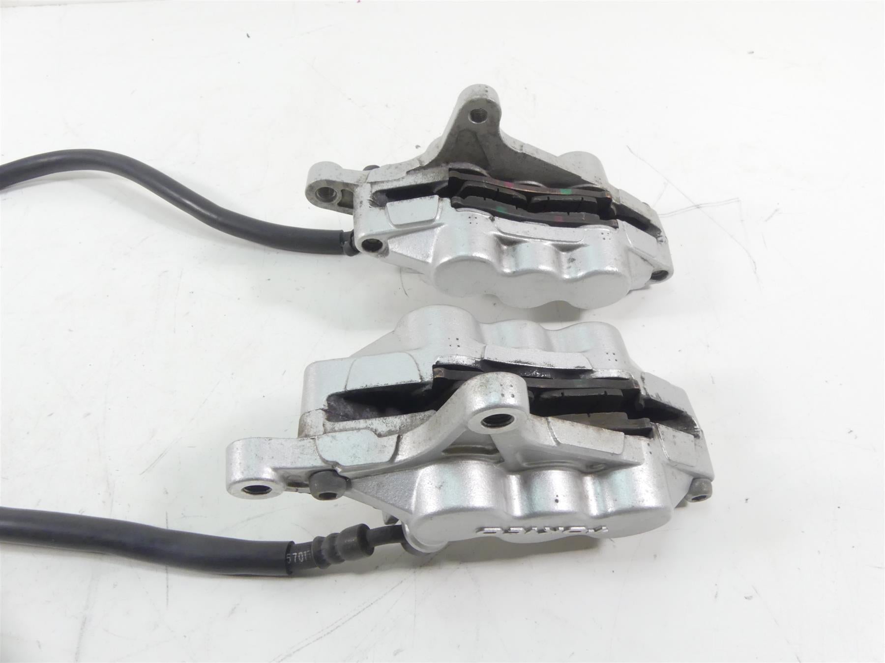 2004 Kawasaki VN1600 Meanstreak Front 6 Piston Brake Caliper Set 43080-0022-GN {{ shop.shopifyCountryName }} - Mototech271