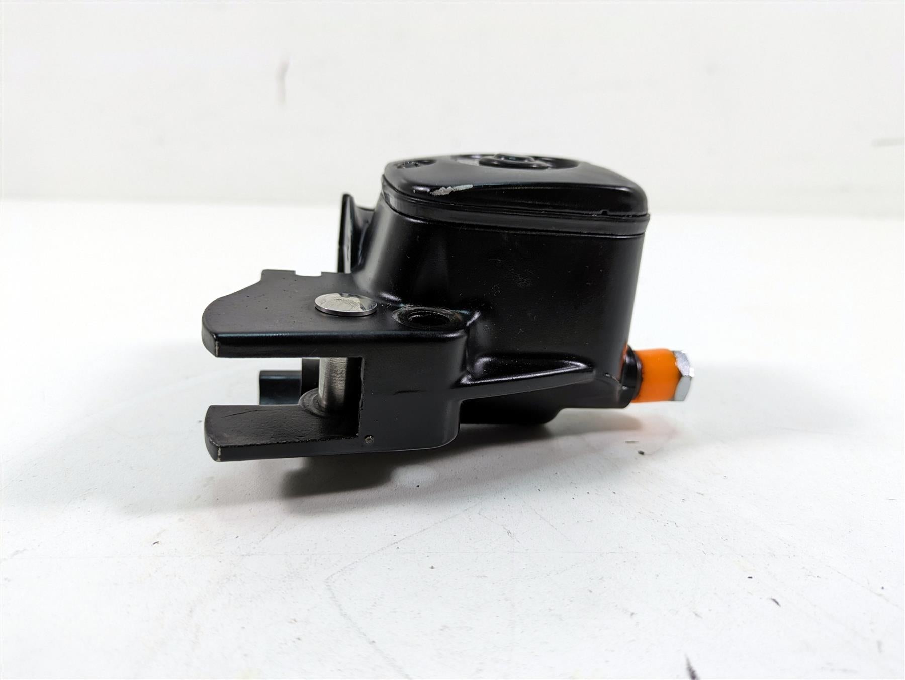 2000 Harley Dyna FXDL Low Rider Front Brake Master Cylinder 11/16" 41700737 {{ shop.shopifyCountryName }} - Mototech271