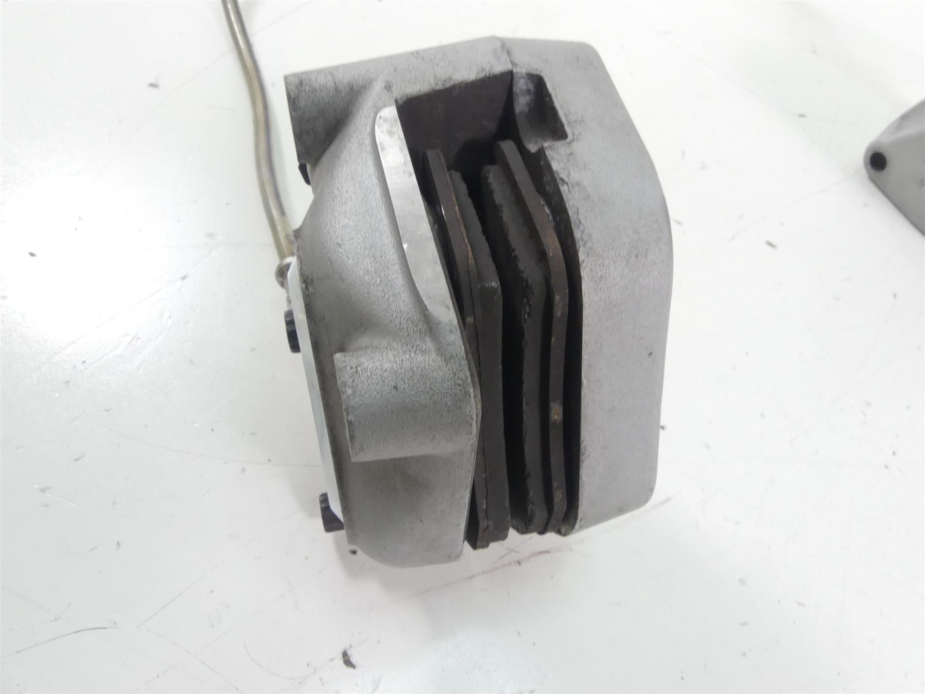 2007 Harley FLHTCU SE2 CVO Electra Glide Front Brake Calipers 4381-99 44382-99 {{ shop.shopifyCountryName }} - Mototech271