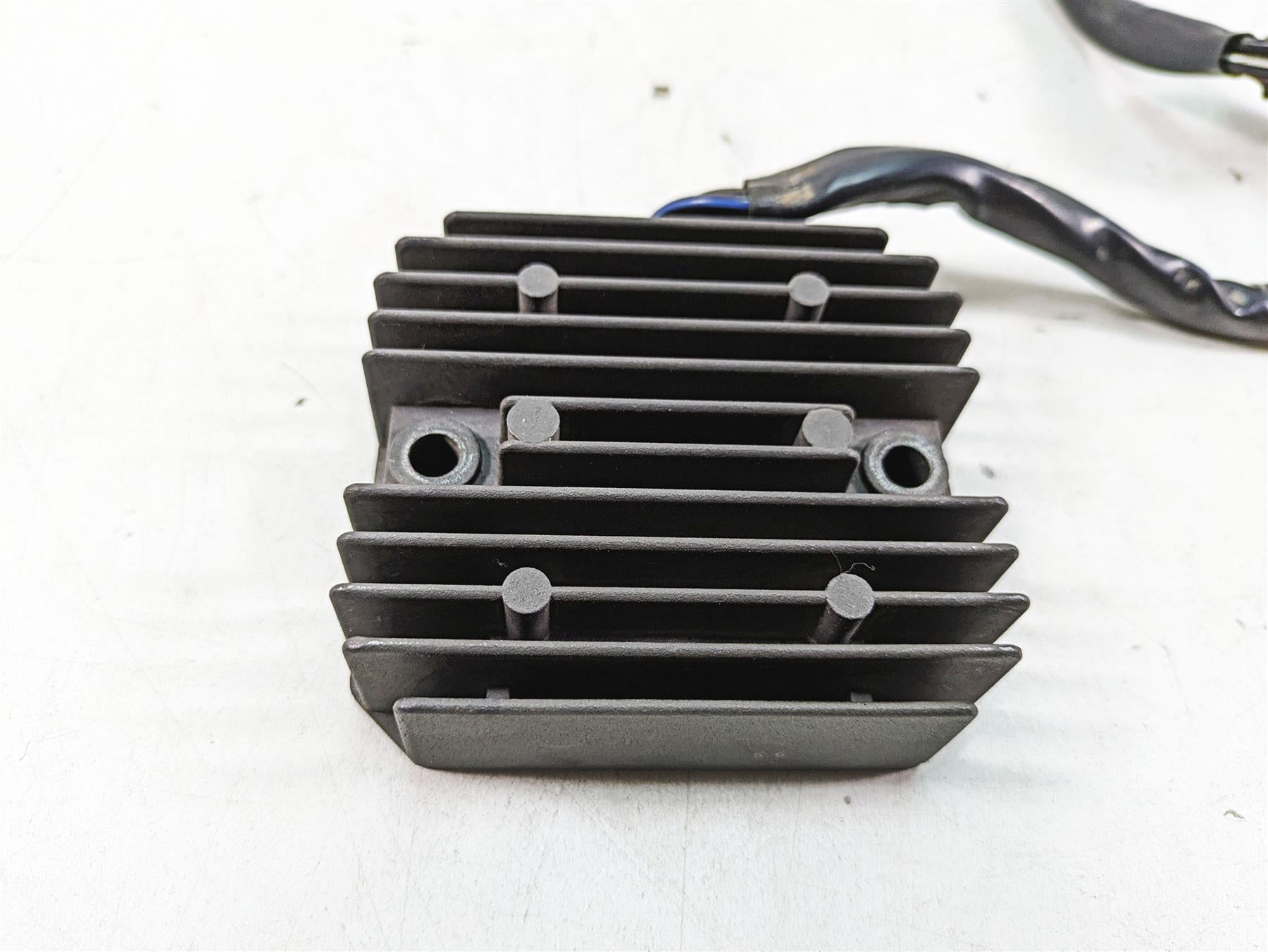 1997 Kawasaki VN1500 Vulcan Rectifier Voltage Regulator SH5416-12 21066-1089 {{ shop.shopifyCountryName }} - Mototech271