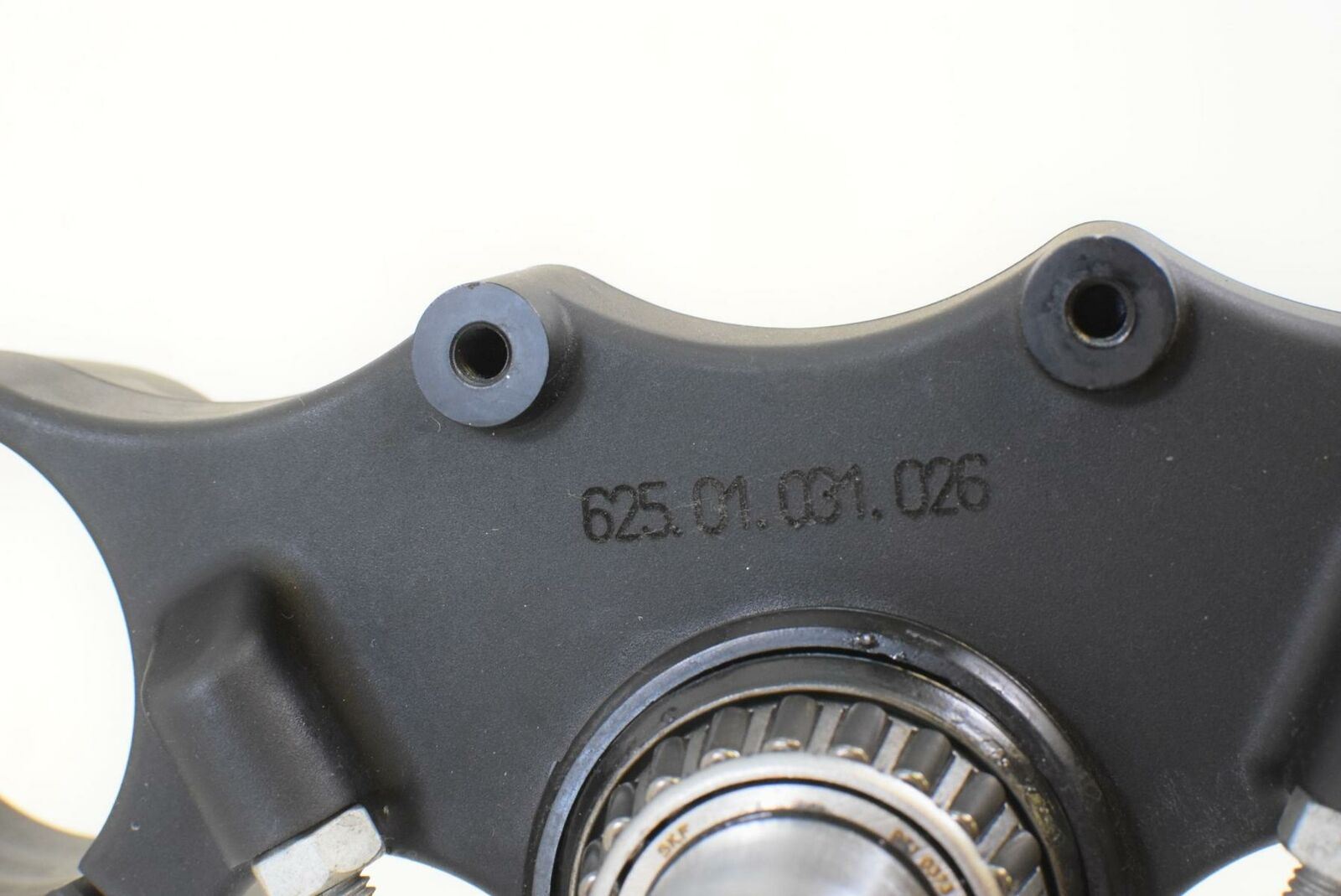 2013 KTM 990 Supermoto SM LC8 Lower Triple Tree Steering Yoke 60mm 60001033000 {{ shop.shopifyCountryName }} - Mototech271