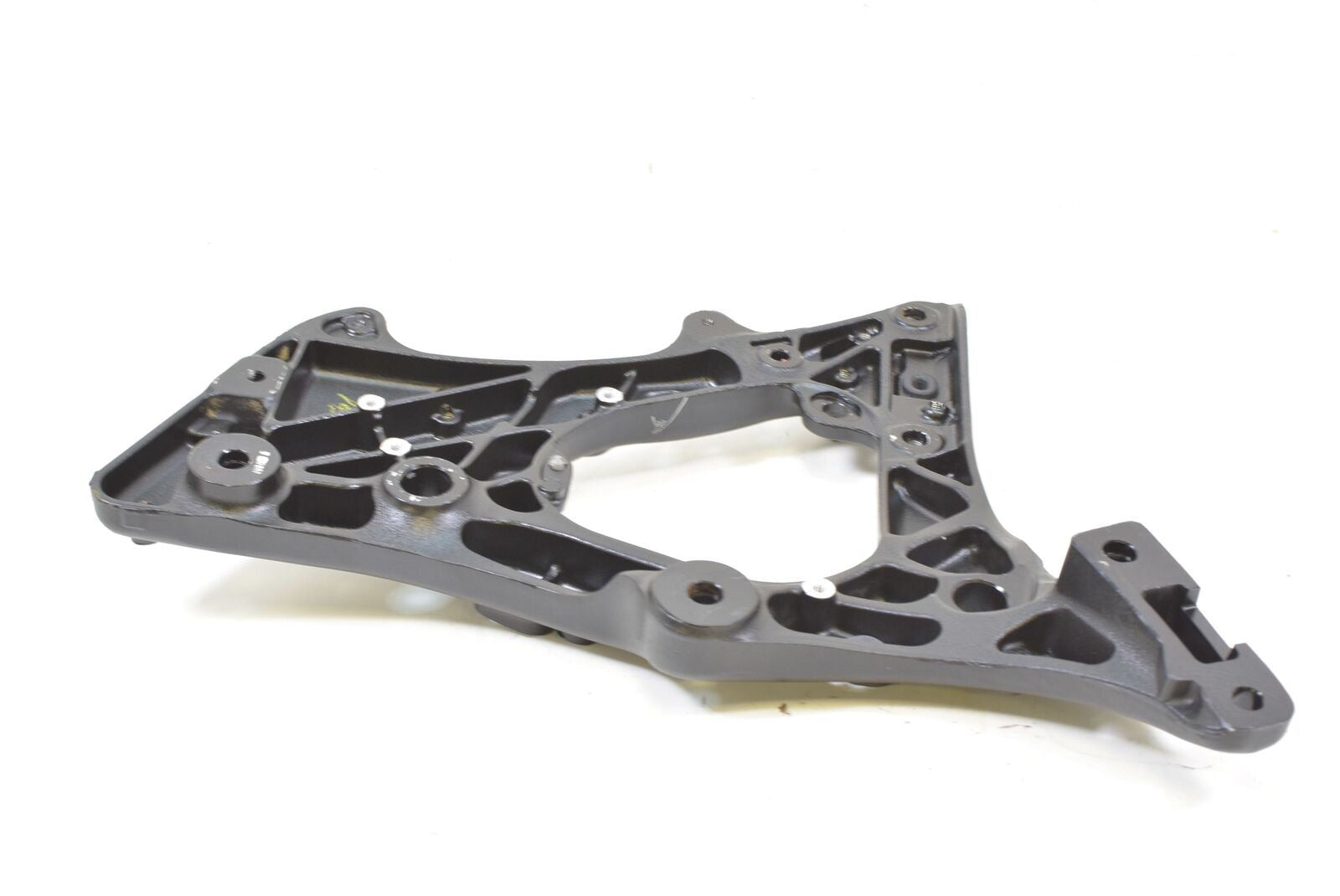2018 Indian Chieftain Limited Left Frame Mount Bracket Plate Wall 5138128 {{ shop.shopifyCountryName }} - Mototech271