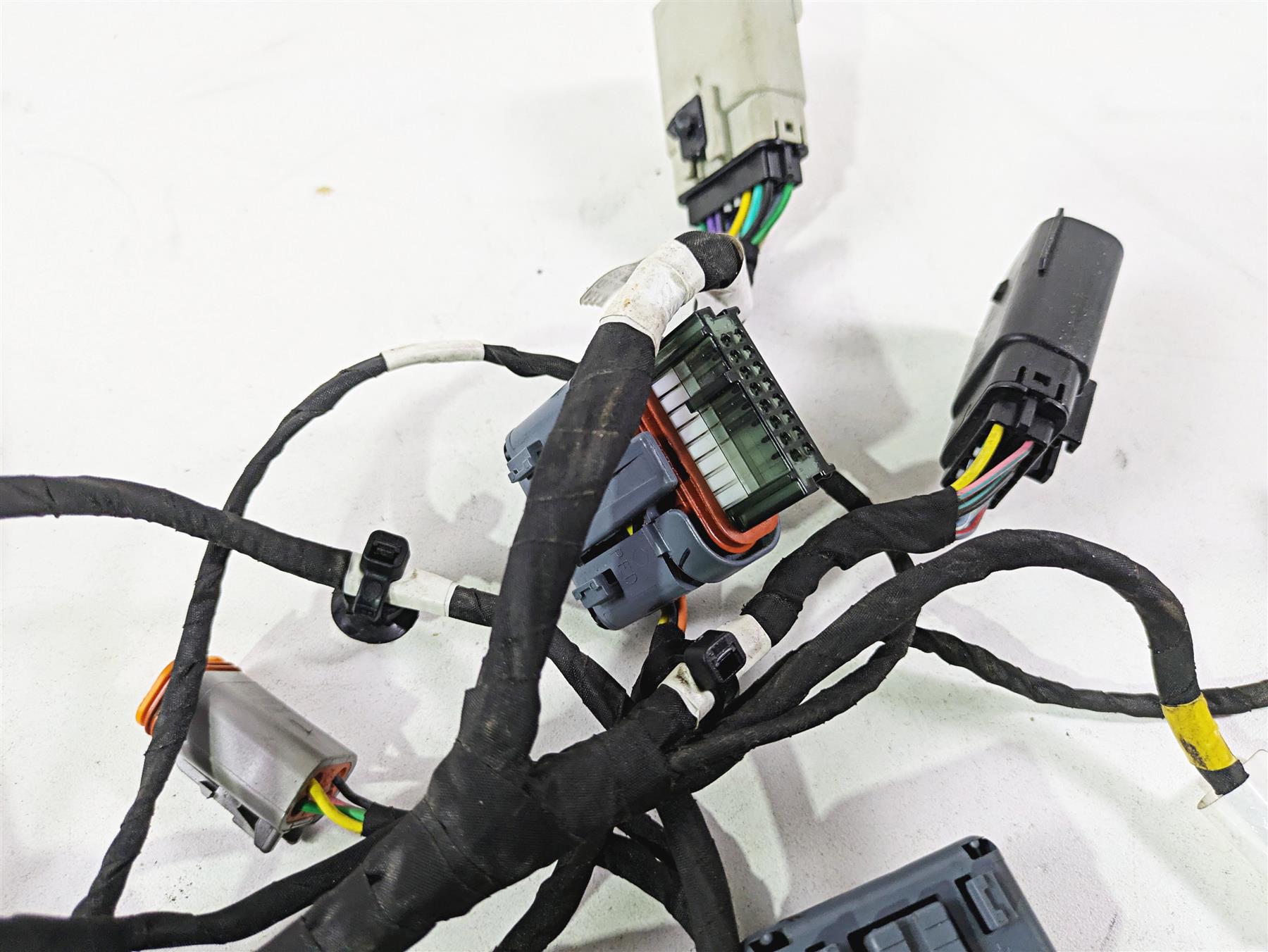 2017 Indian Chieftain Limited Front Nose Wiring Harness Loom 2413260 {{ shop.shopifyCountryName }} - Mototech271