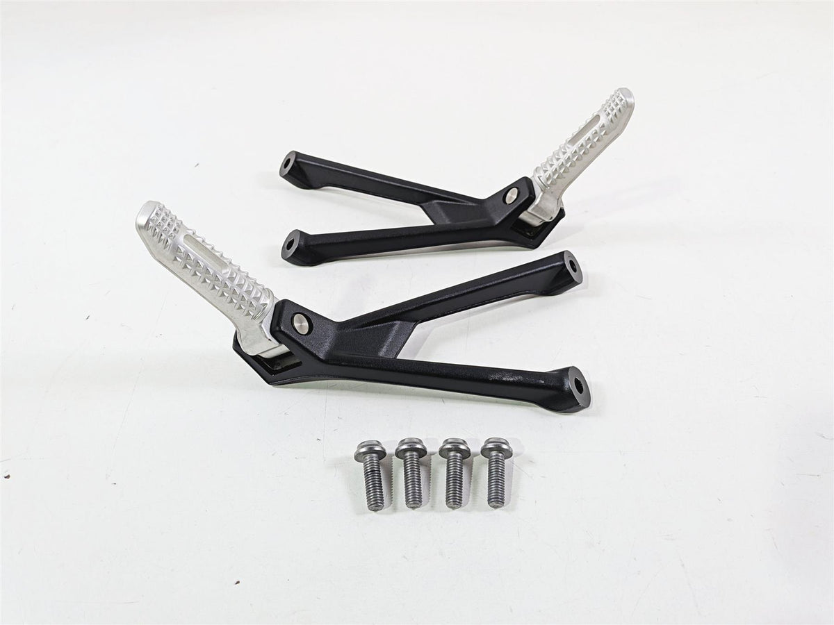 2020 BMW S1000RR K67 Rear Passenger Foot Peg Set 46718356863 46718356864-Mototech271